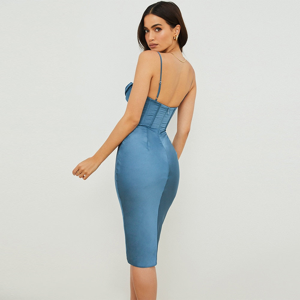 Robe bleue élégante