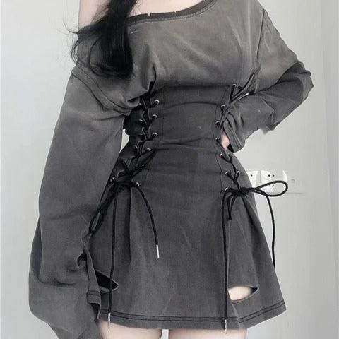 Vêtement à la mode sombre
