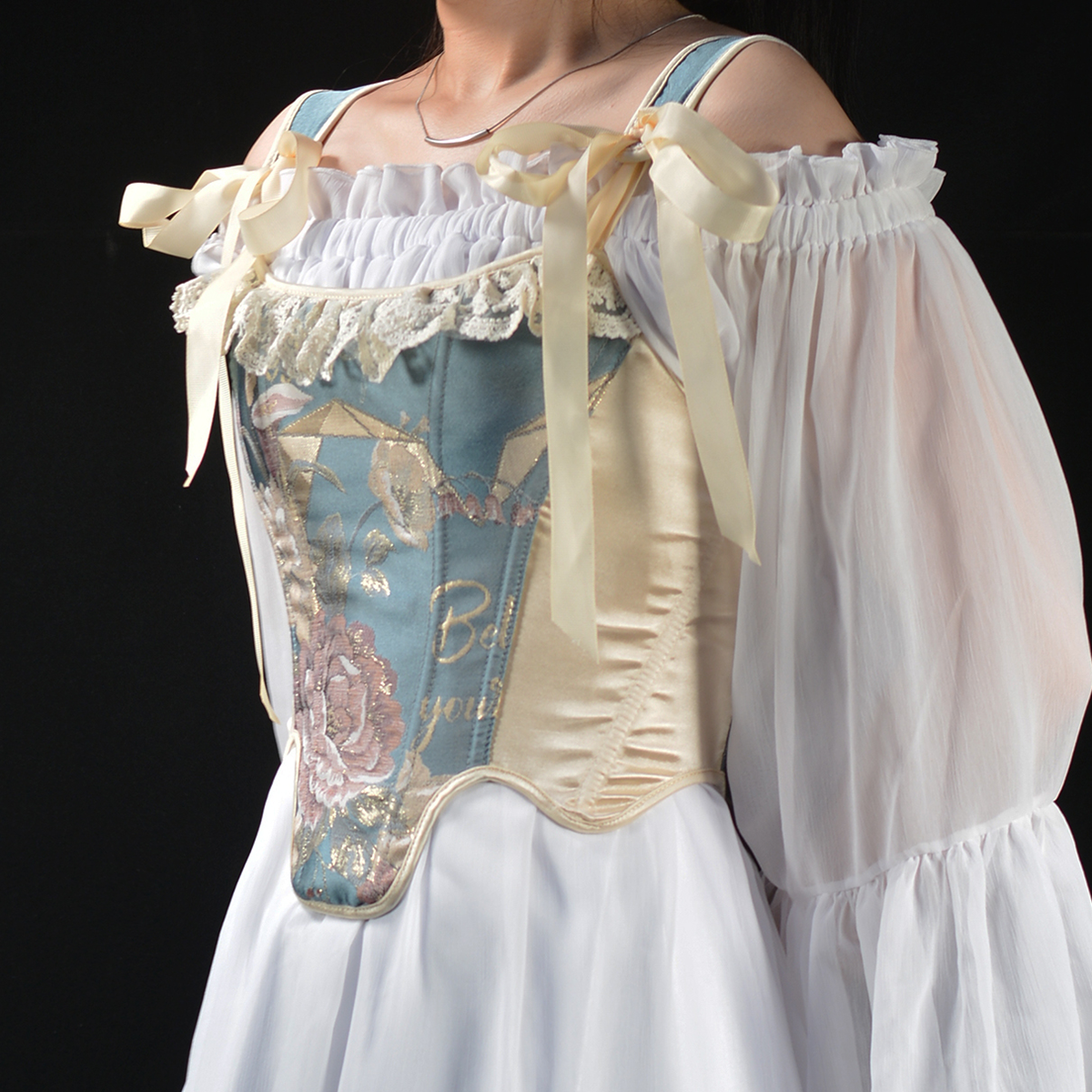 Corset victorien avec bretelles